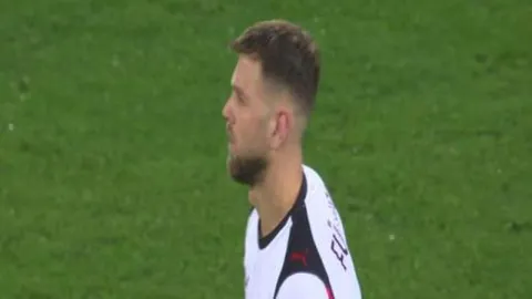 米兰逆袭奇观！近三战科莫屡现逆转胜，逗乐足球场！