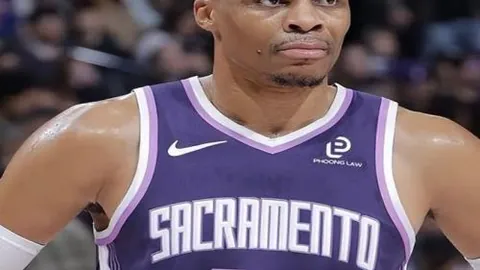 荷兰队47球佳绩，德佩助力逼近范佩西队史进球纪录