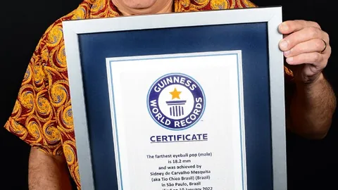 汉密尔顿在F1中国大奖赛冲刺赛力夺杆位第一